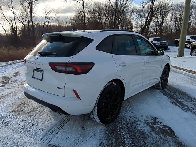 new 2025 Ford Escape car, priced at $40,282