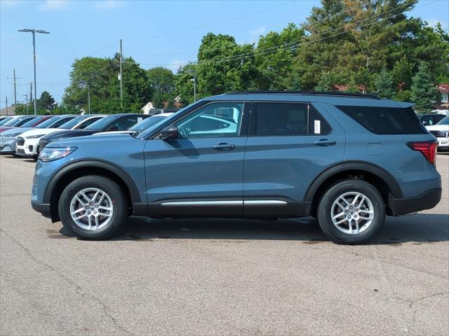 new 2025 Ford Explorer car, priced at $40,823