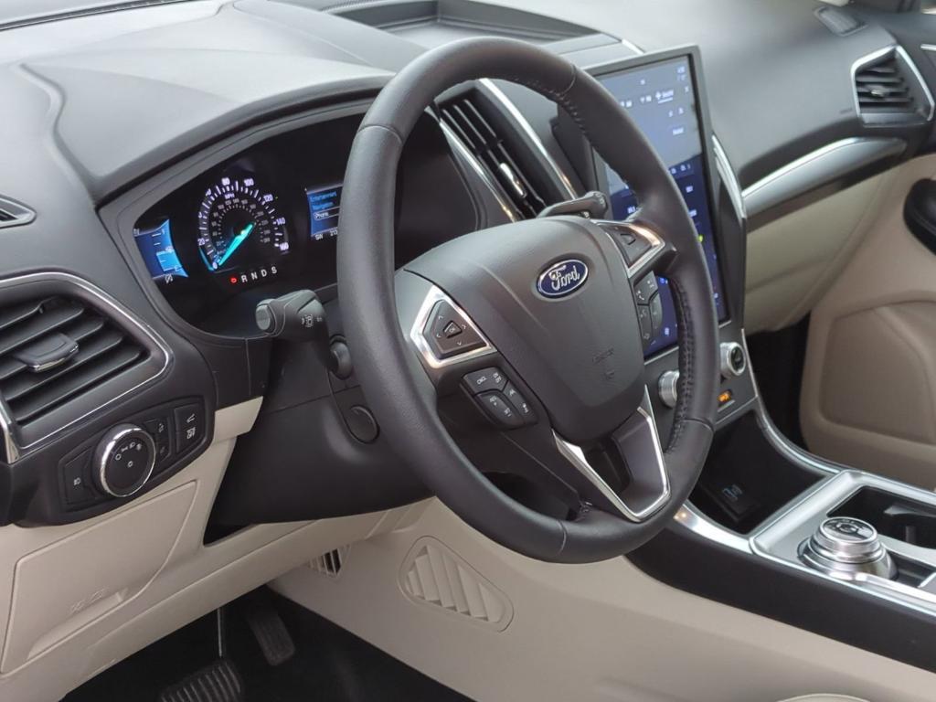 used 2022 Ford Edge car, priced at $25,999