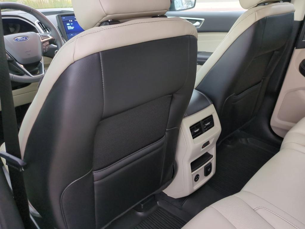 used 2022 Ford Edge car, priced at $25,999