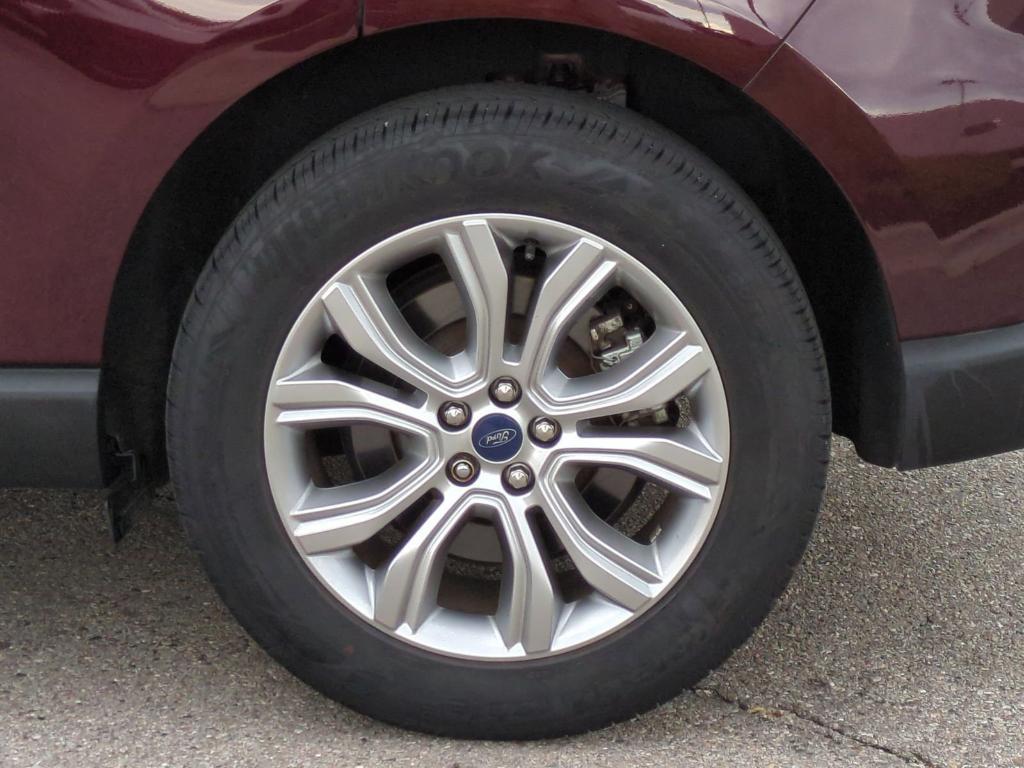 used 2022 Ford Edge car, priced at $25,999
