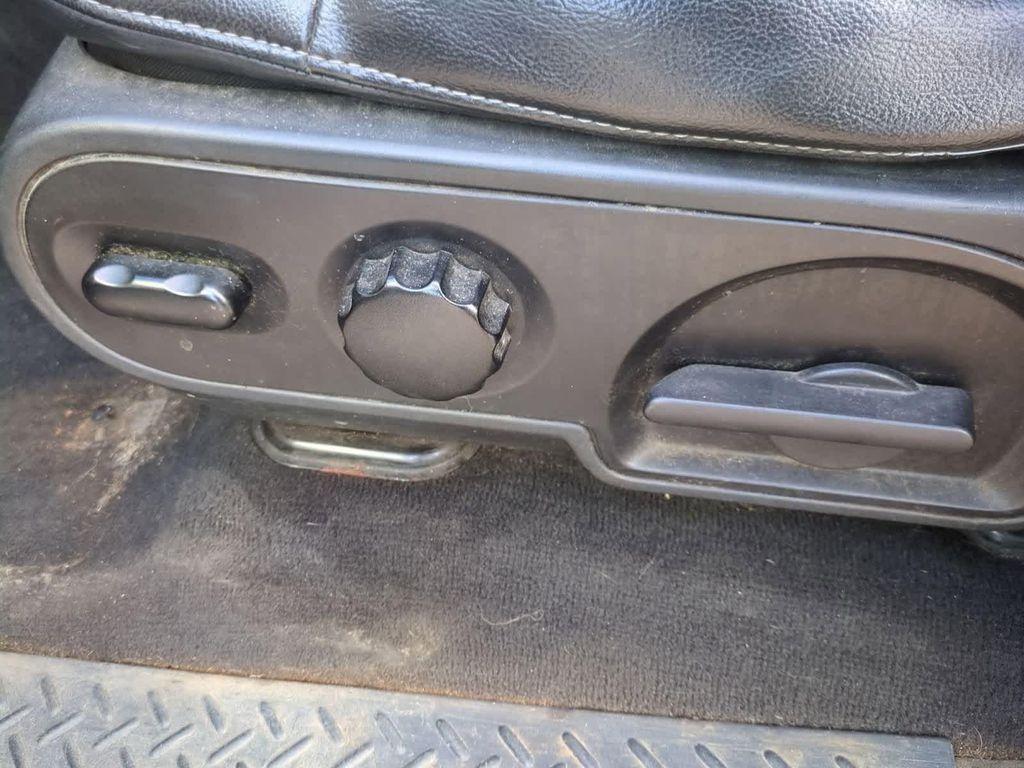 used 2006 Ford F-150 car, priced at $3,999