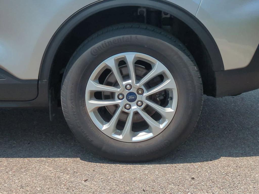 used 2022 Ford Escape car, priced at $21,999