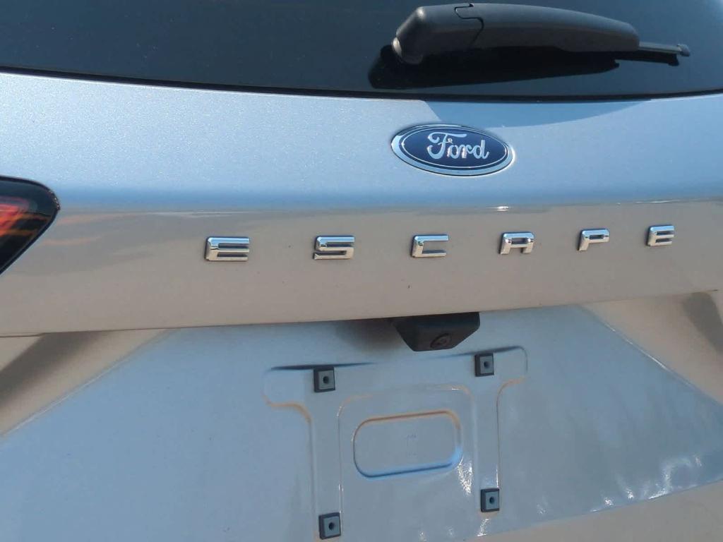 used 2022 Ford Escape car, priced at $21,999