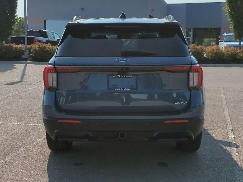 new 2025 Ford Explorer car, priced at $48,908