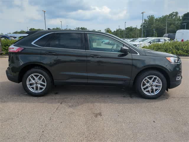 new 2024 Ford Edge car, priced at $39,906