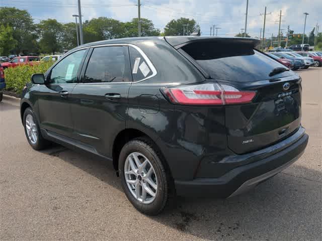 new 2024 Ford Edge car, priced at $39,906