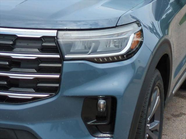 new 2025 Ford Explorer car, priced at $45,135