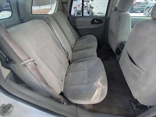 used 2005 Chevrolet TrailBlazer car, priced at $2,989