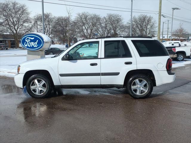 used 2005 Chevrolet TrailBlazer car, priced at $2,989