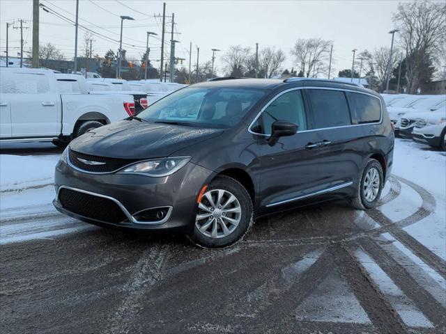 used 2018 Chrysler Pacifica car, priced at $12,399