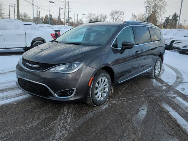 used 2018 Chrysler Pacifica car, priced at $12,399