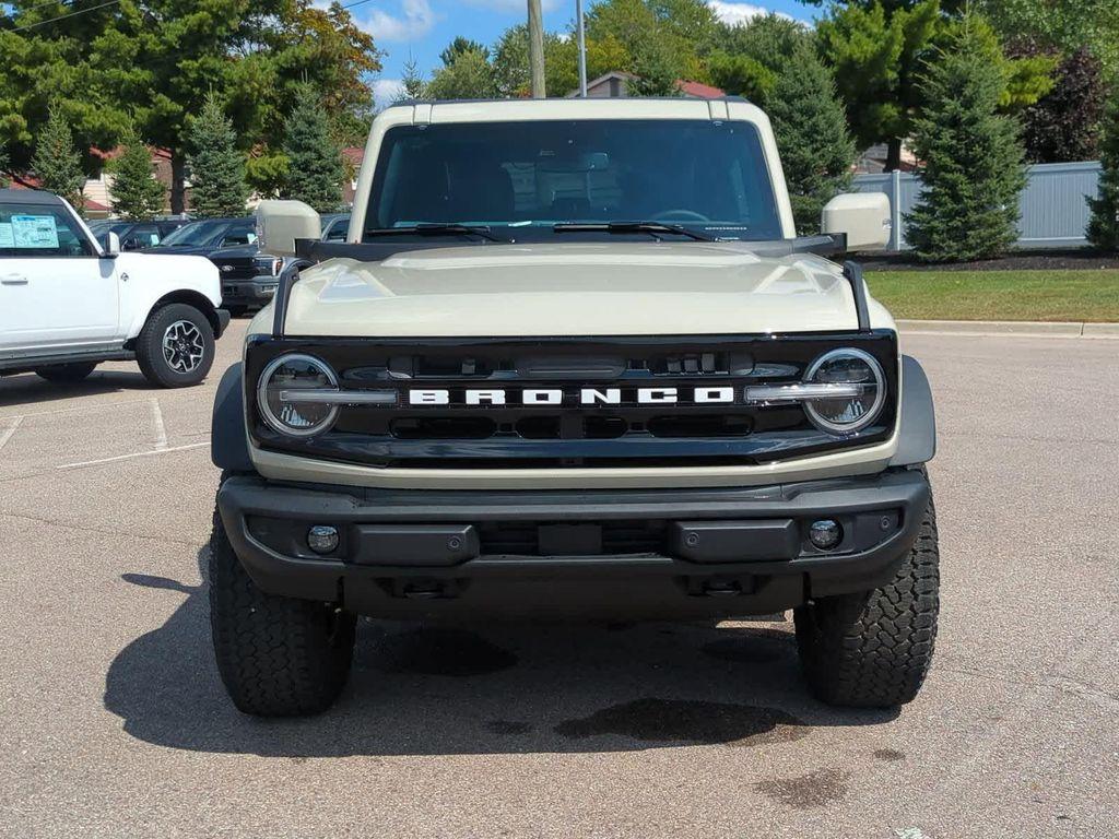 new 2025 Ford Bronco car, priced at $59,706