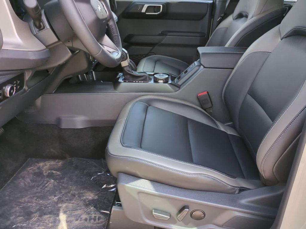 new 2025 Ford Bronco car, priced at $59,706