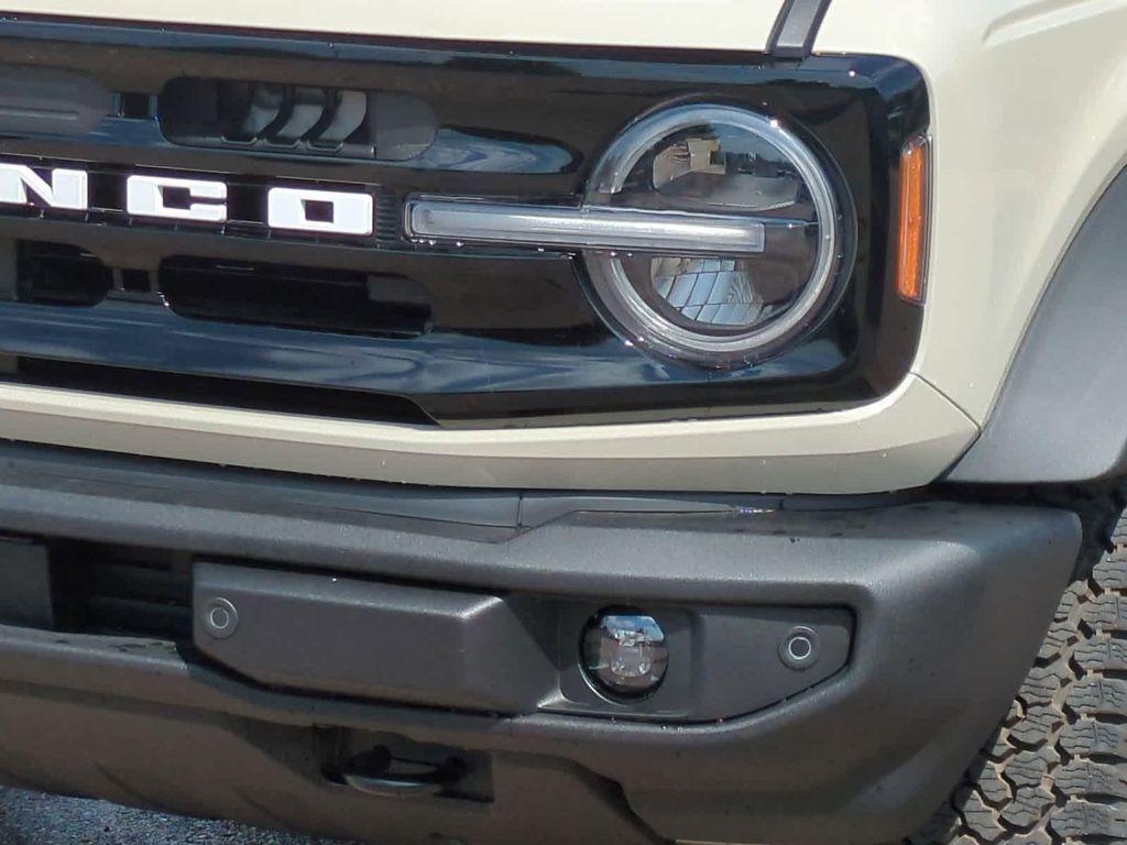 new 2025 Ford Bronco car, priced at $59,706