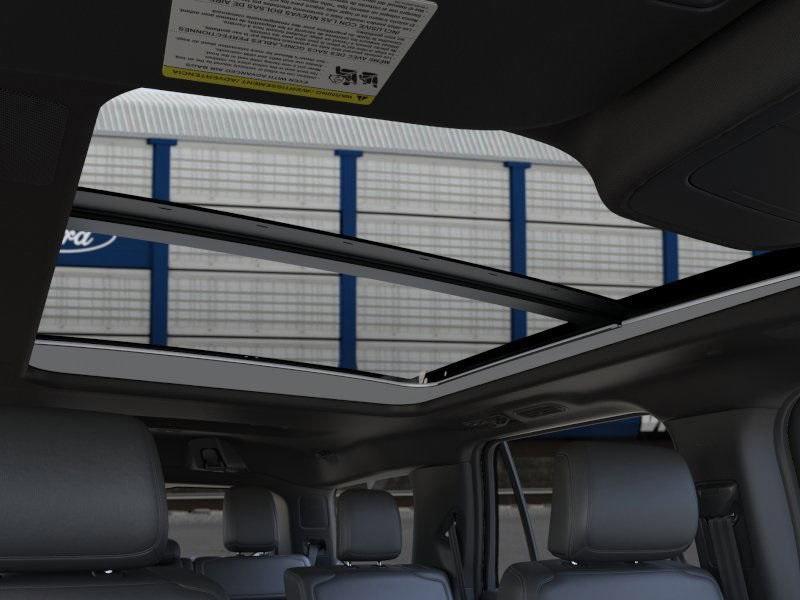new 2025 Ford Expedition car, priced at $79,129