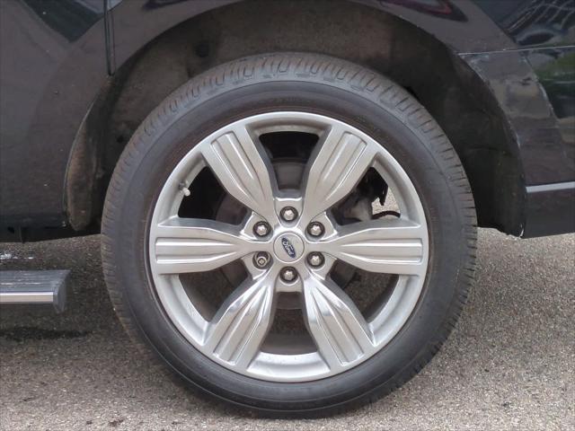 used 2022 Ford Expedition Max car, priced at $39,999
