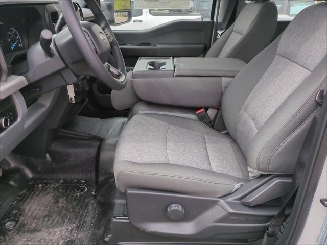 new 2025 Ford F-250 car, priced at $58,934