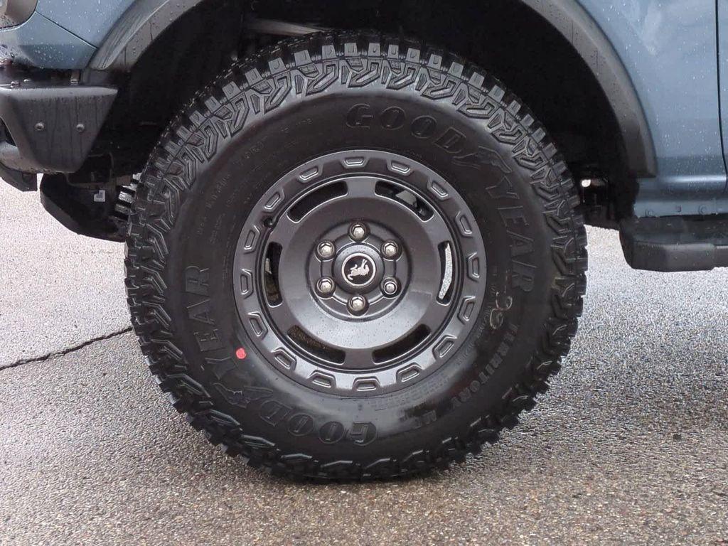 new 2024 Ford Bronco car, priced at $50,286