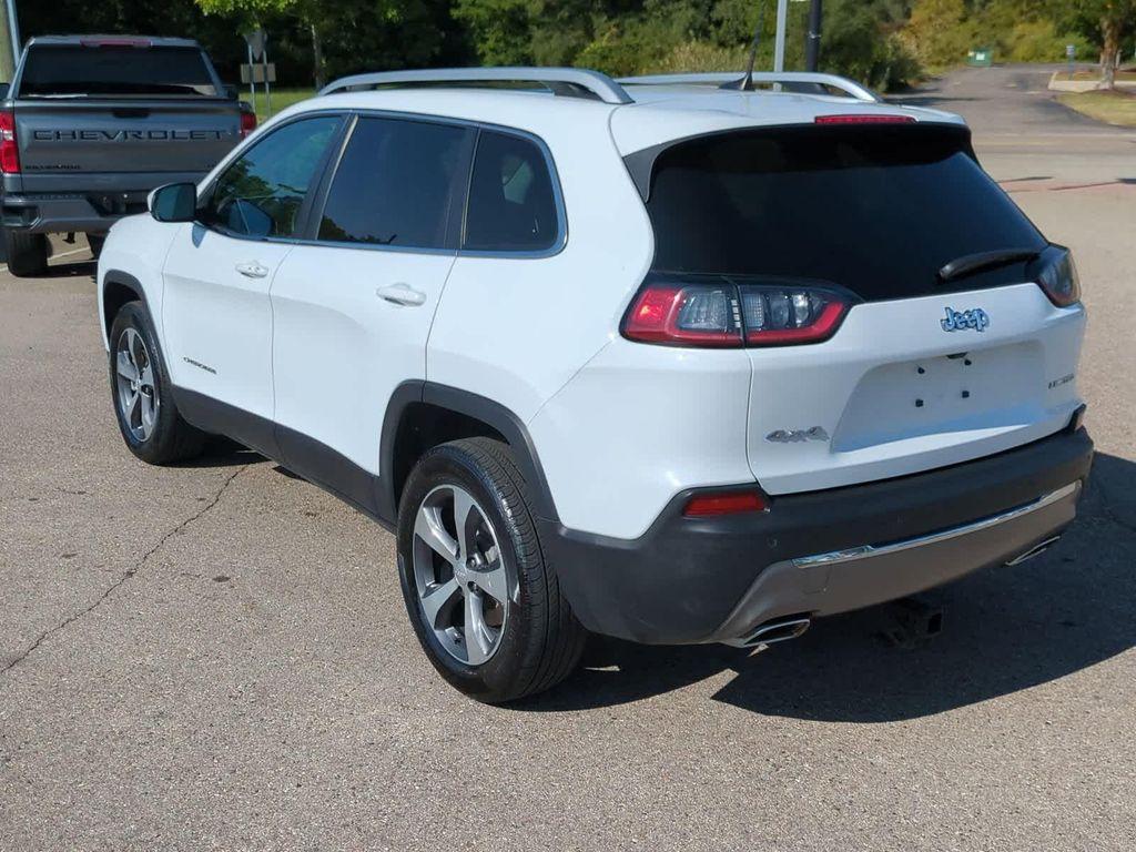 used 2019 Jeep Cherokee car, priced at $18,999