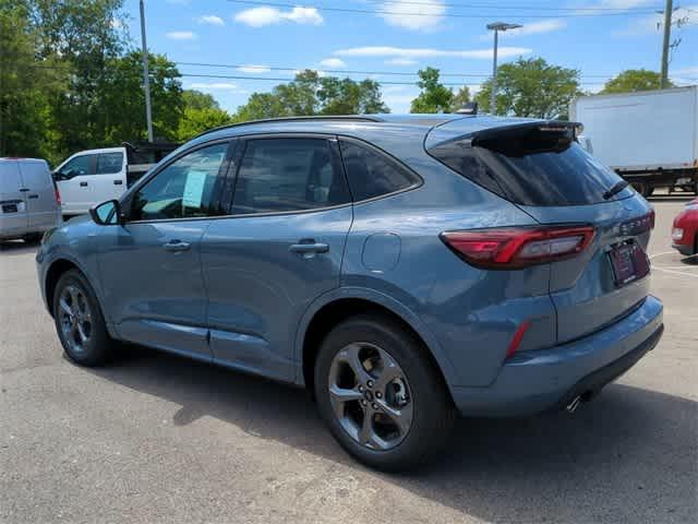 new 2024 Ford Escape car, priced at $32,201