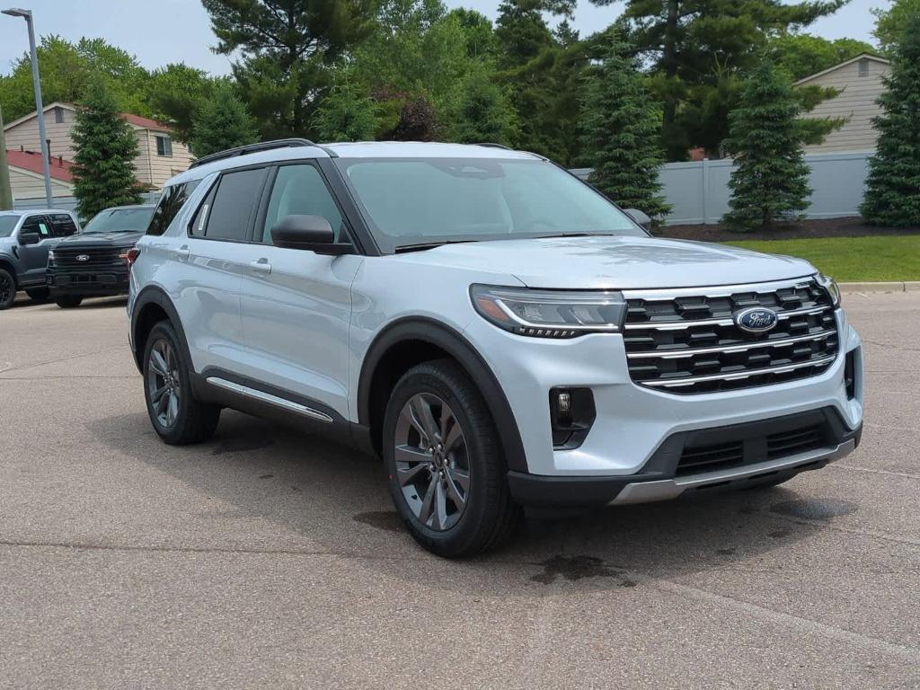 new 2025 Ford Explorer car, priced at $45,458