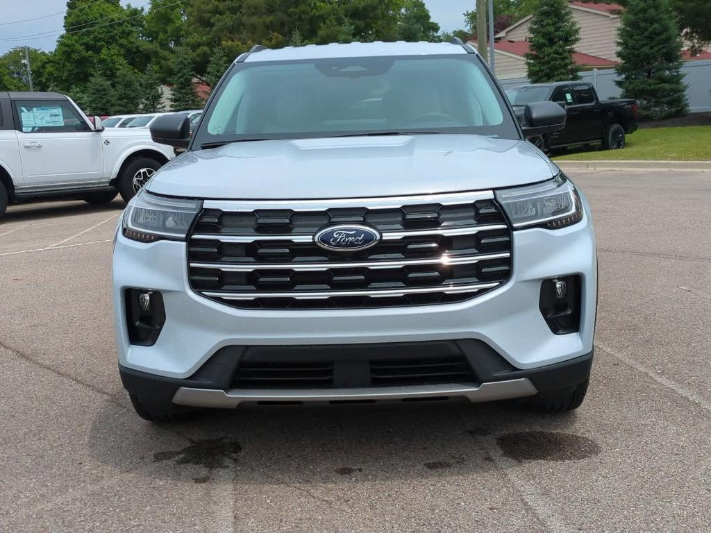 new 2025 Ford Explorer car, priced at $45,458