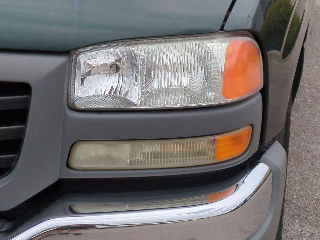 used 2006 GMC Sierra 1500 car, priced at $5,950