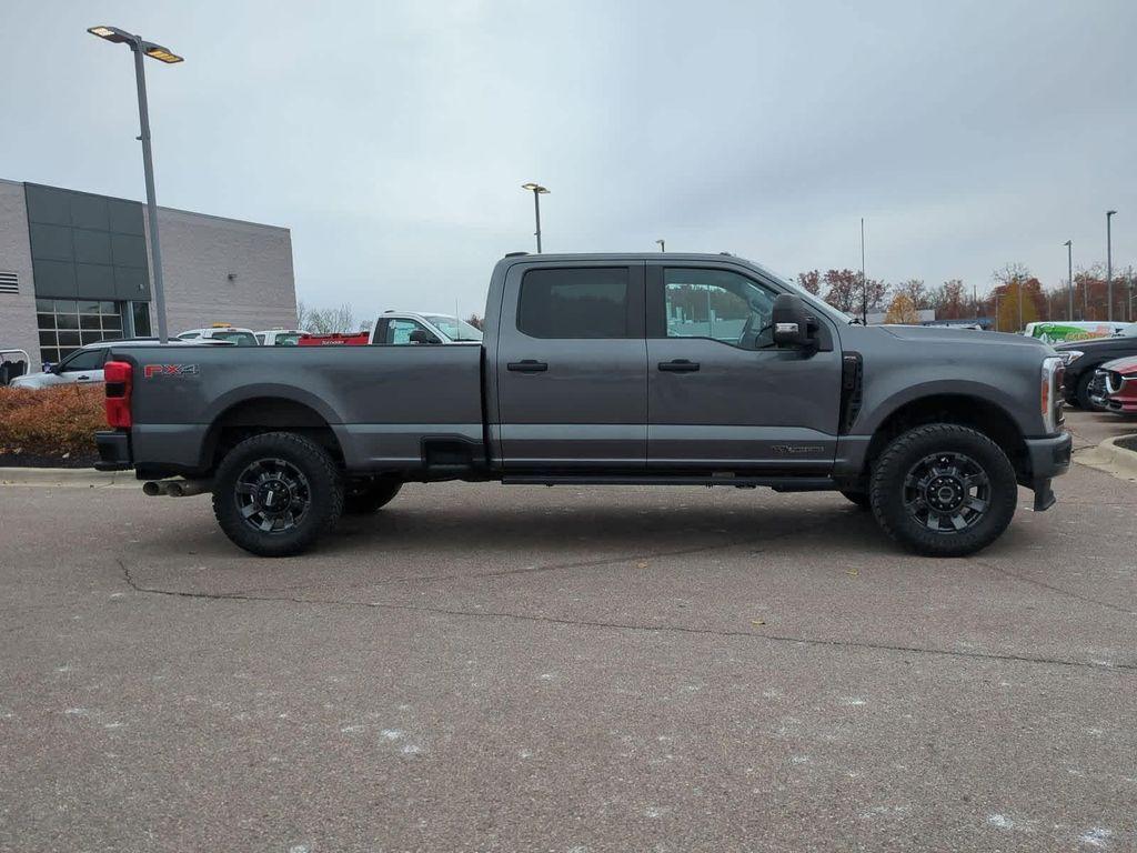 used 2023 Ford F-350 car
