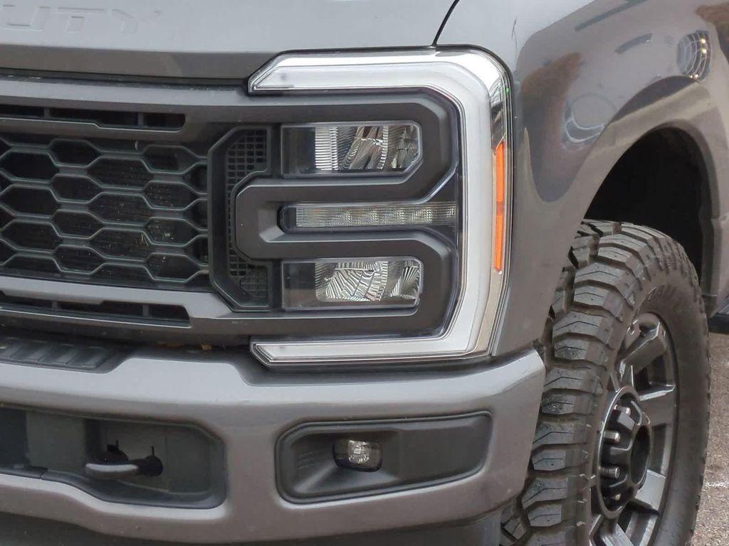 used 2023 Ford F-350 car
