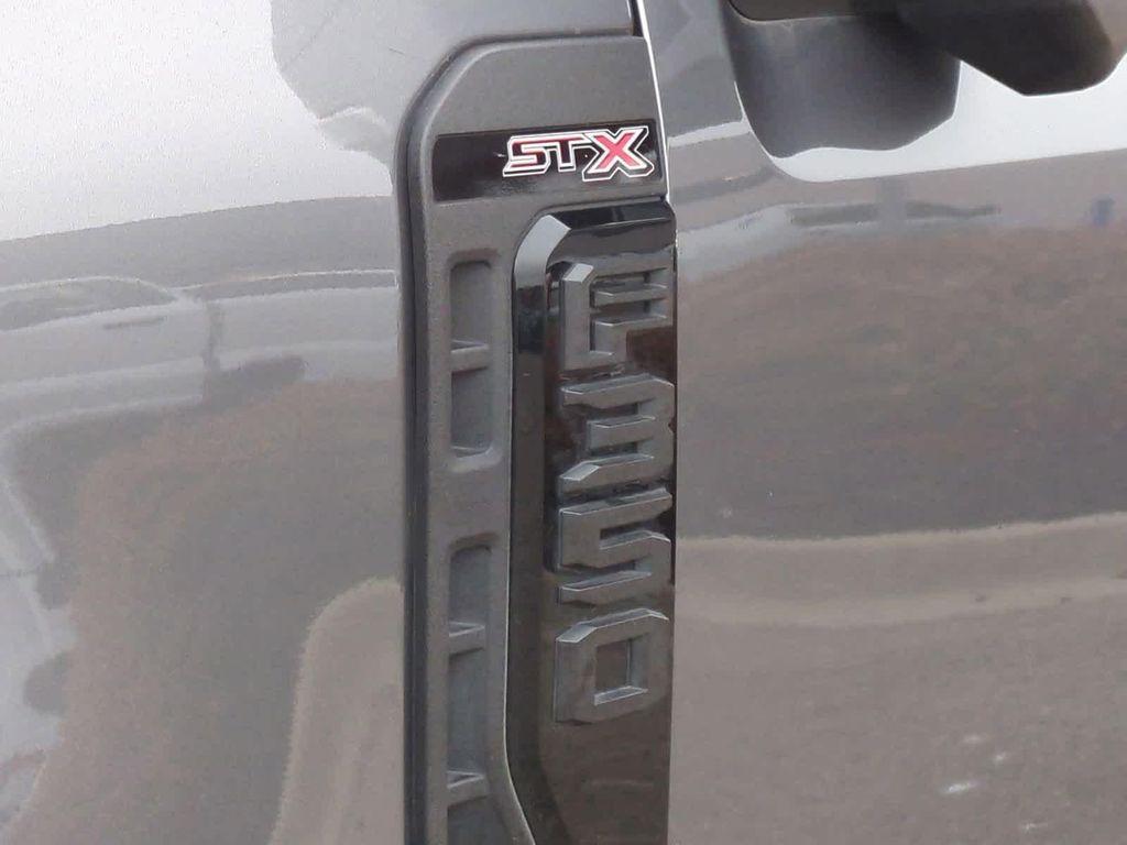 used 2023 Ford F-350 car