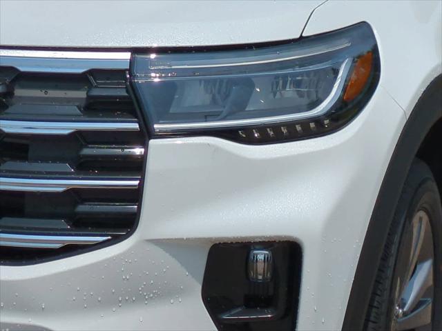 new 2025 Ford Explorer car, priced at $45,404