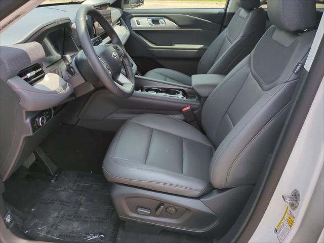 new 2025 Ford Explorer car, priced at $45,404