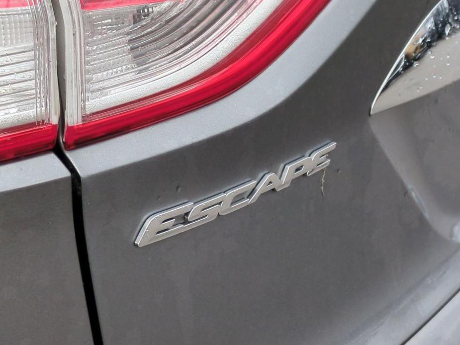 used 2014 Ford Escape car, priced at $11,590