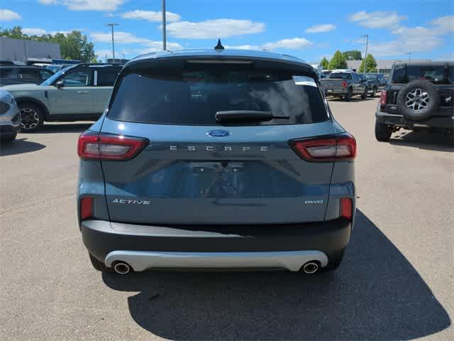 new 2024 Ford Escape car, priced at $31,069