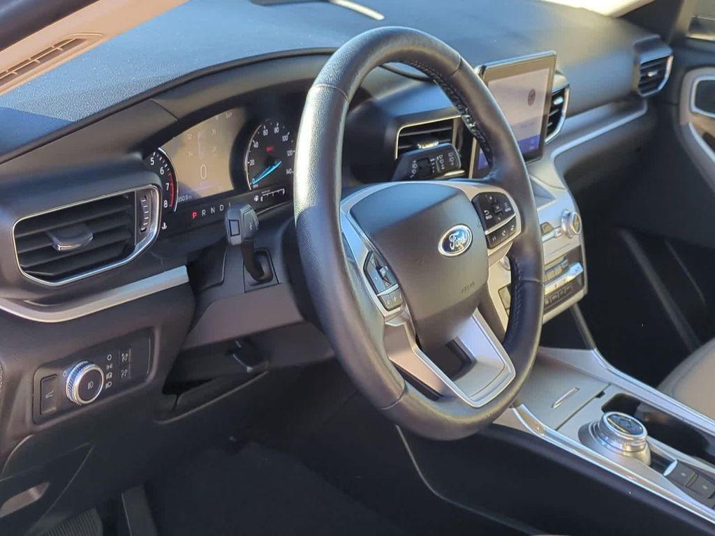 used 2022 Ford Explorer car, priced at $26,550