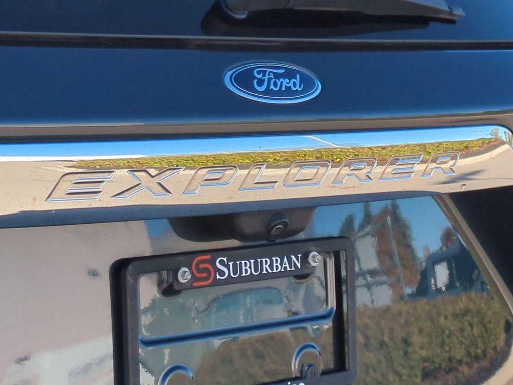 used 2022 Ford Explorer car, priced at $26,550