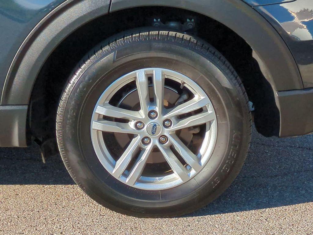 used 2022 Ford Explorer car, priced at $26,550