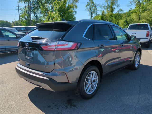 new 2024 Ford Edge car, priced at $40,333