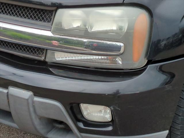 used 2002 Chevrolet TrailBlazer car, priced at $3,951