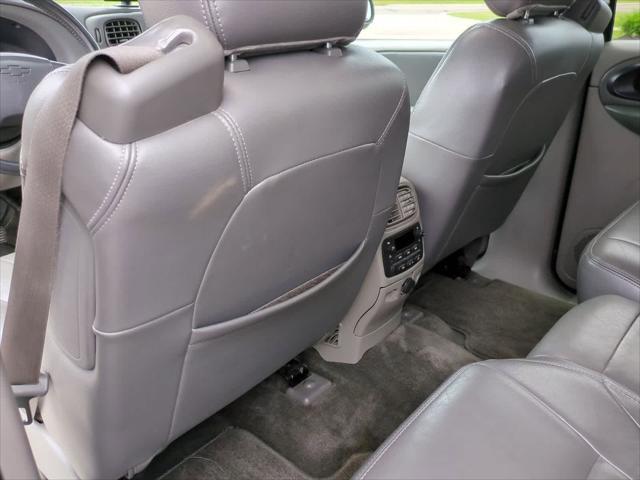 used 2002 Chevrolet TrailBlazer car, priced at $3,951