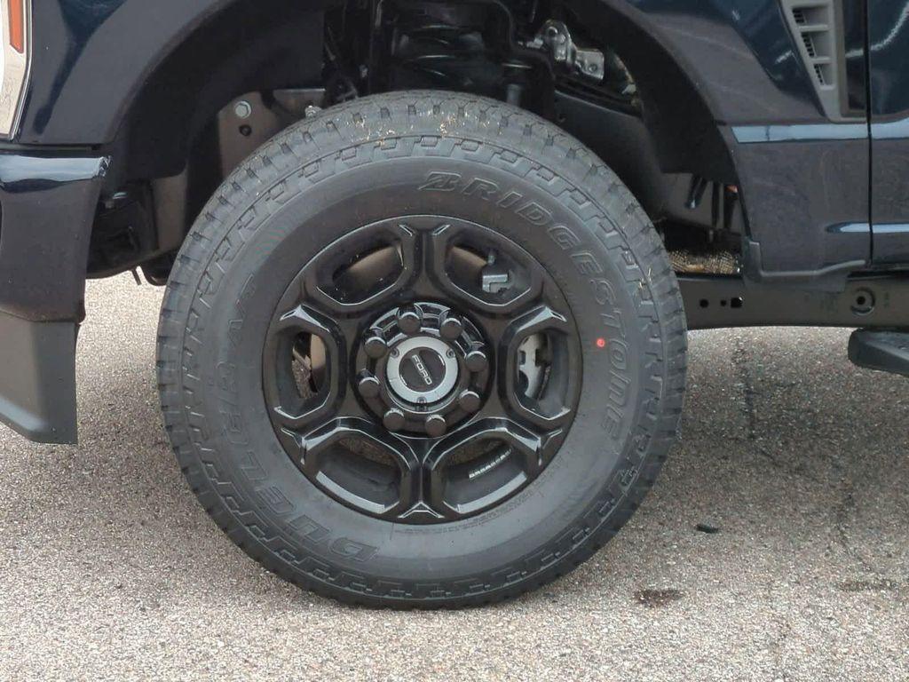 new 2025 Ford F-350 car, priced at $50,729