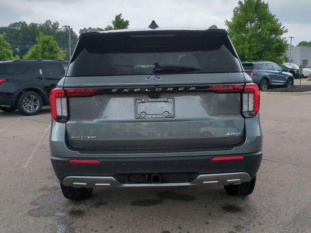 new 2025 Ford Explorer car, priced at $43,191