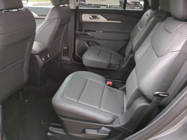 new 2025 Ford Explorer car, priced at $43,191