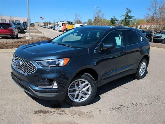 new 2024 Ford Edge car, priced at $40,490