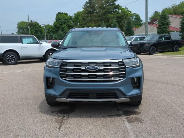new 2025 Ford Explorer car, priced at $45,135