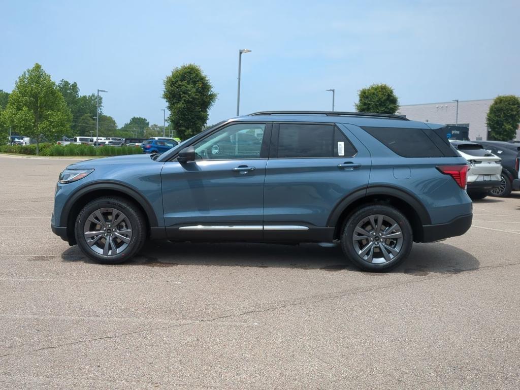 new 2025 Ford Explorer car, priced at $45,135