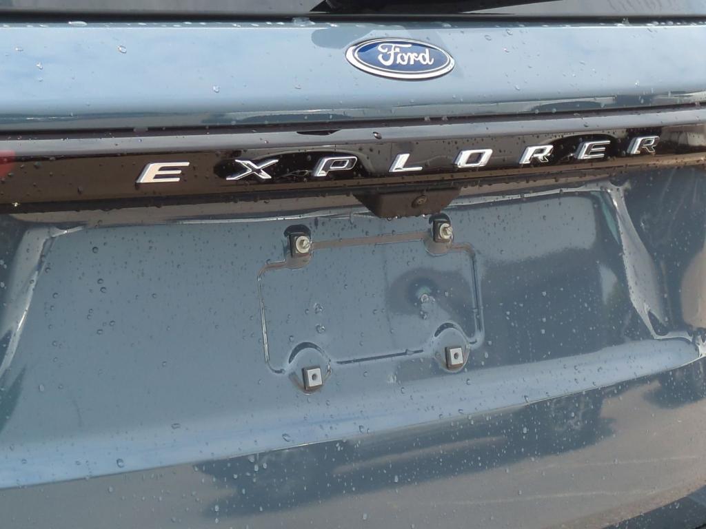 new 2025 Ford Explorer car, priced at $45,135
