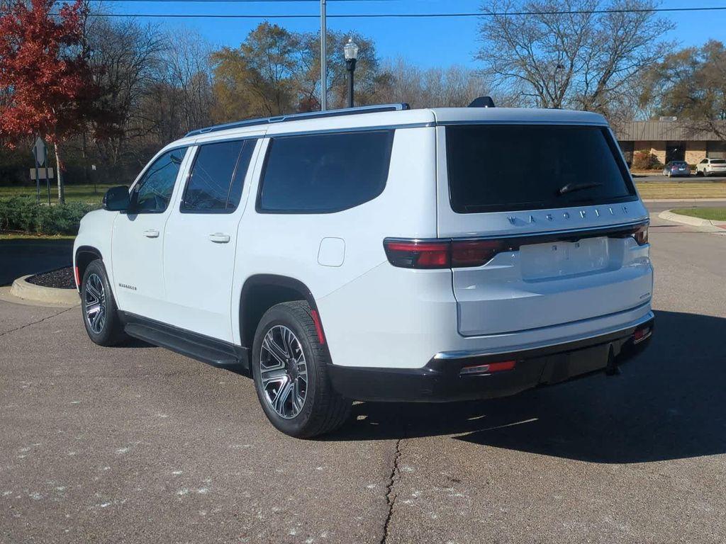 used 2024 Jeep Wagoneer L car