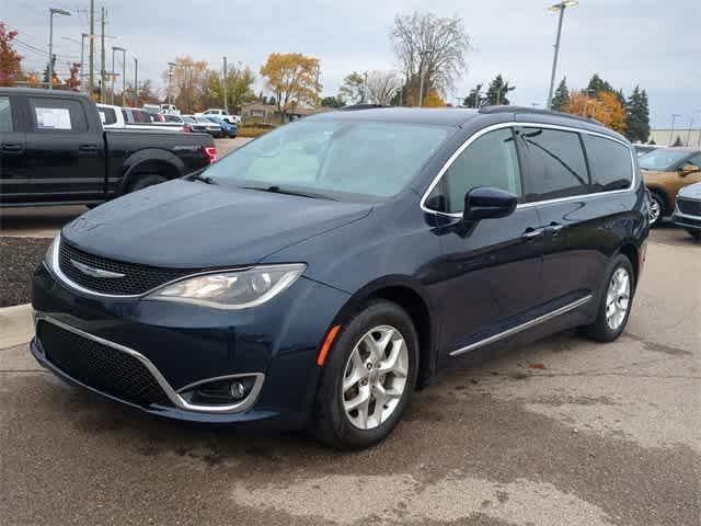 used 2017 Chrysler Pacifica car, priced at $10,945